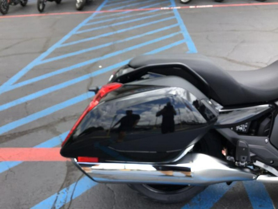 2024 BMW K 1600 B Black Storm Metallic