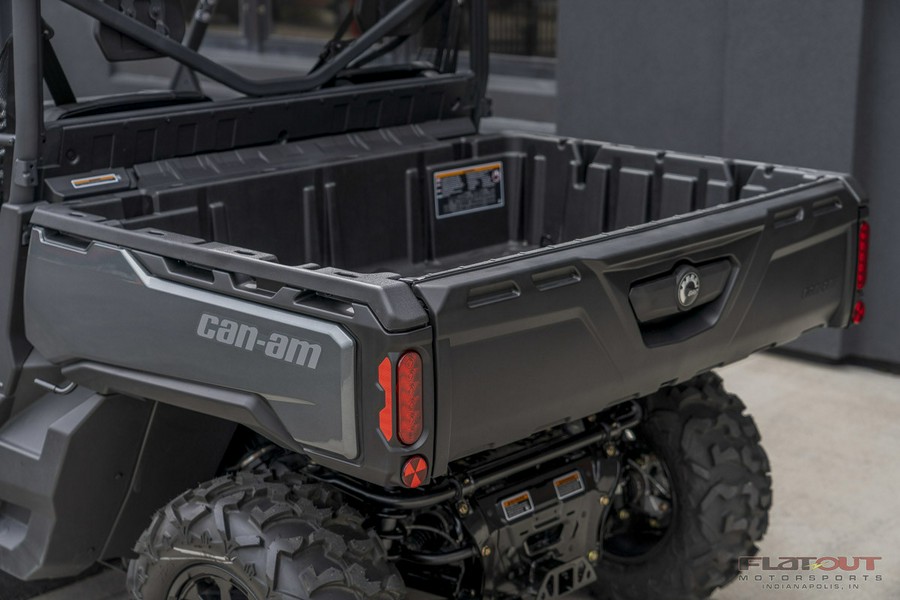 2024 Can-Am DEFENDER HD7 XT