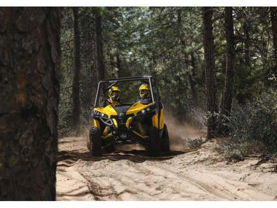 2014 Can-Am Maverick™ X® xc DPS™ 1000R