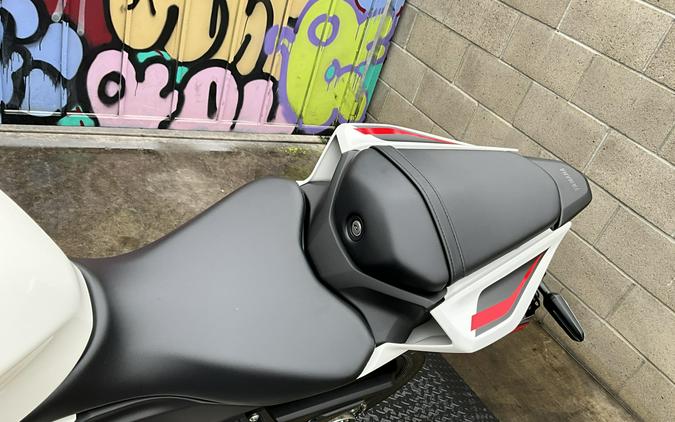 2026 Yamaha YZF-R3 ABS 70th Anniversary Edition