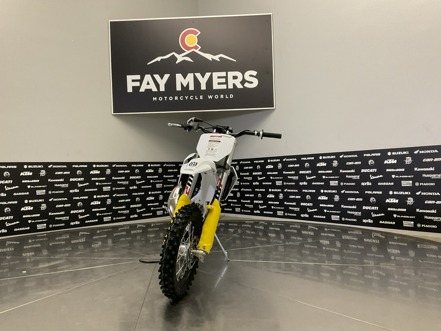 2027 HUSQVARNA TC 50 - 040225Q