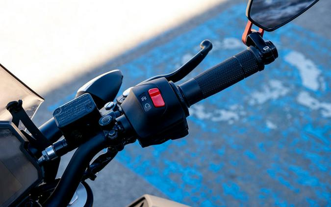 2023 KTM Duke 390