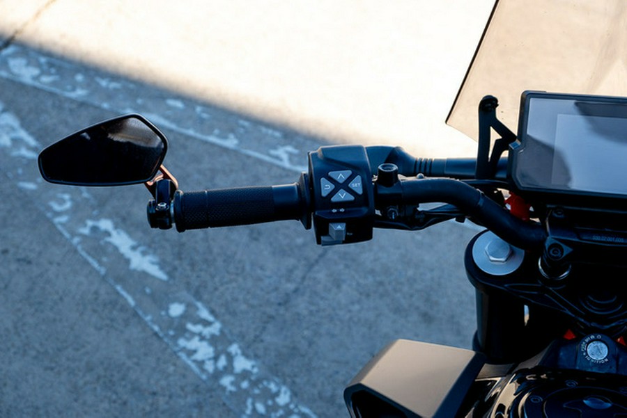 2023 KTM Duke 390