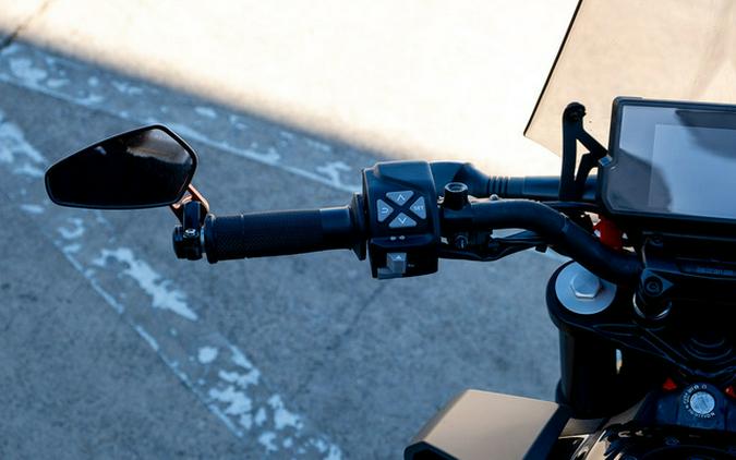 2023 KTM Duke 390