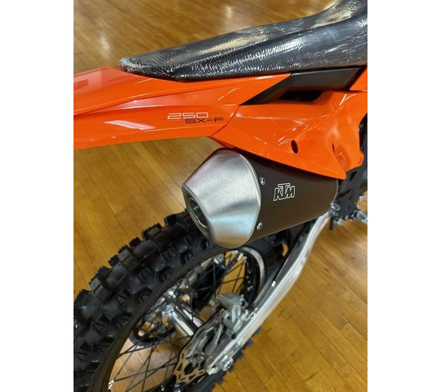 2025 KTM 250 SX-F