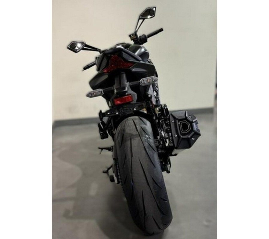 2026 Kawasaki Z1100 SE ABS