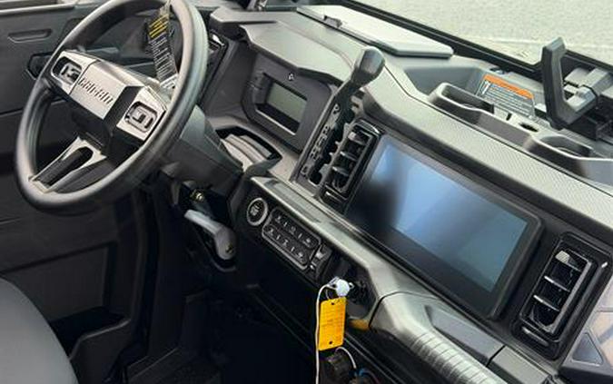 2026 Can-Am Defender MAX Limited HD11