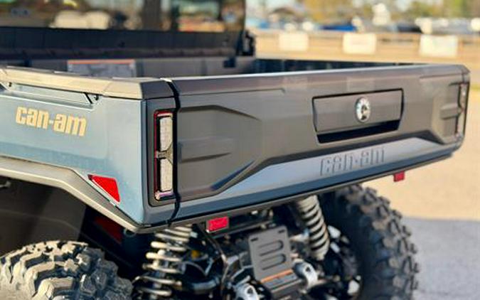 2026 Can-Am Defender MAX Limited HD11