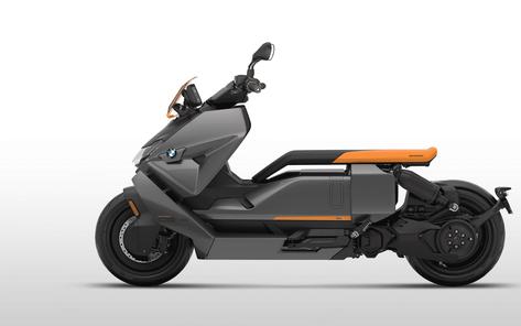 2023 BMW CE 04 Review [Urban Electric Commuter Scooter]