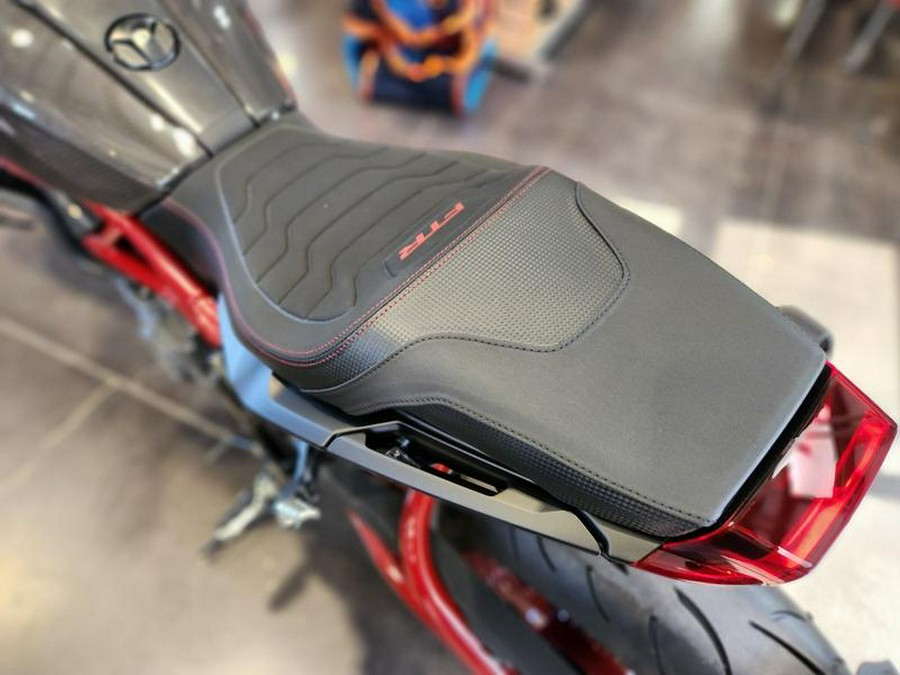 2024 Indian Motorcycle® FTR R Carbon Carbon Fiber