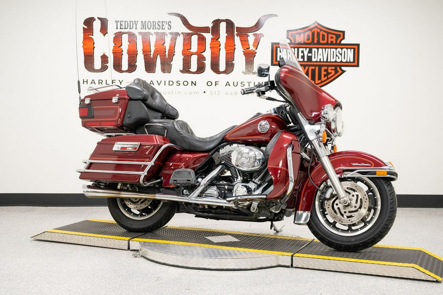 2002 Harley-Davidson® FLHTCUI - Electra Glide® Ultra Classic® Injection