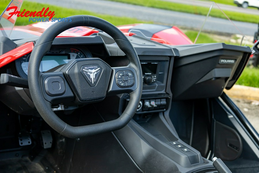 2025 Slingshot S AUTODRIVE