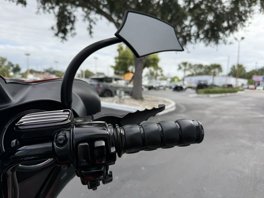 2009 Harley-Davidson® FLHTCU - Ultra Classic® Electra Glide®