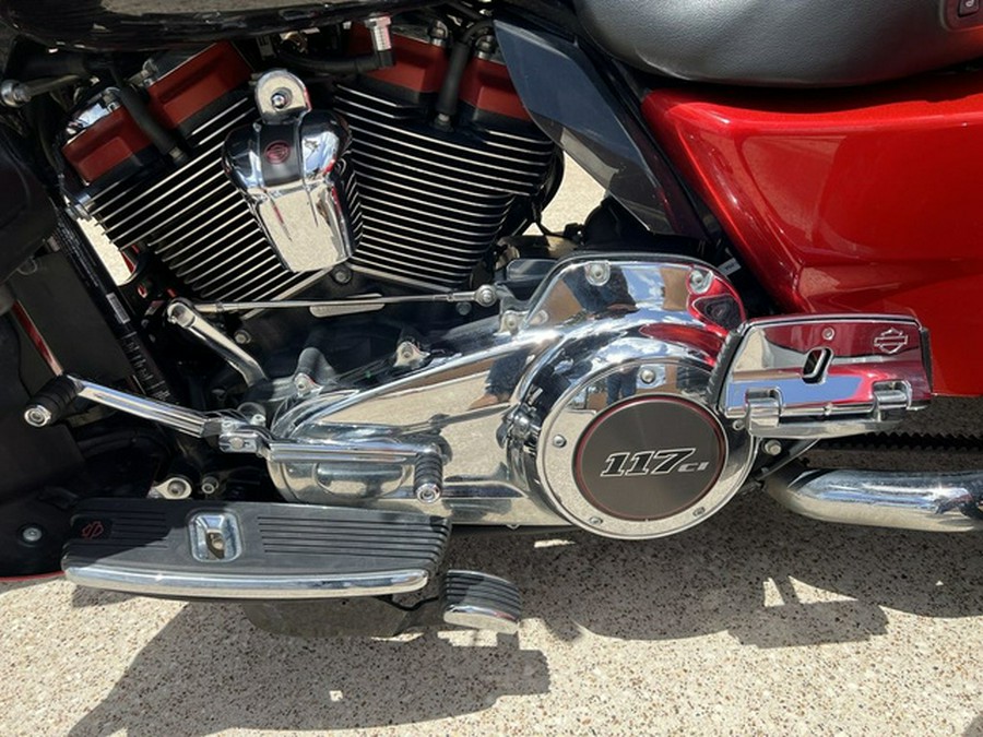 2021 Harley-Davidson FLHTCUTGSE - CVO Tri Glide FLHTCUTG