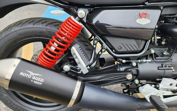 2023 Moto Guzzi V7 Special Edition