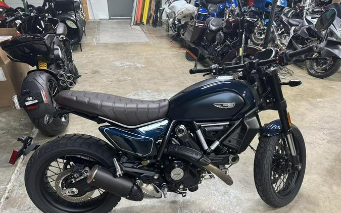 2024 Ducati Scrambler Nightshift (2G) Blue