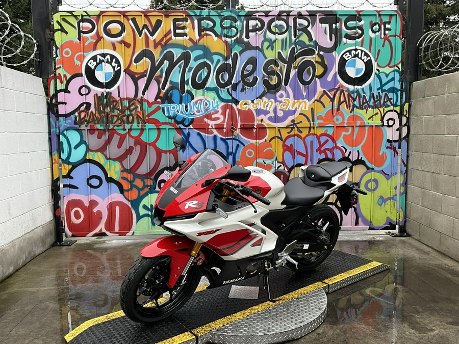 2026 Yamaha YZF-R3 ABS 70th Anniversary Edition