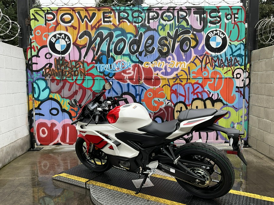 2026 Yamaha YZF-R3 ABS 70th Anniversary Edition