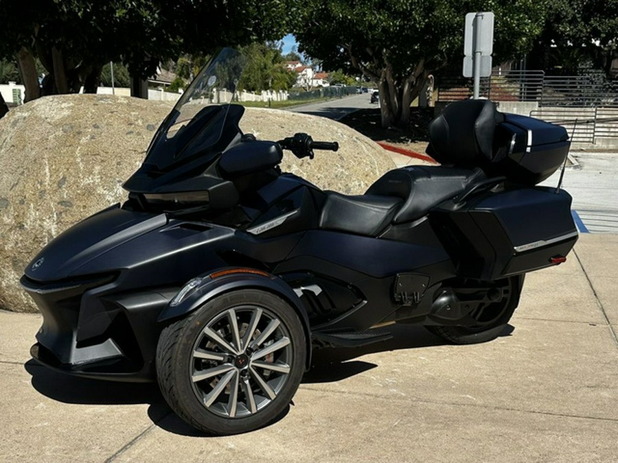 2022 Can-Am Spyder RT Sea-To-Sky