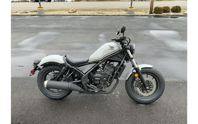 2026 Rebel 300 E-Clutch - Honda