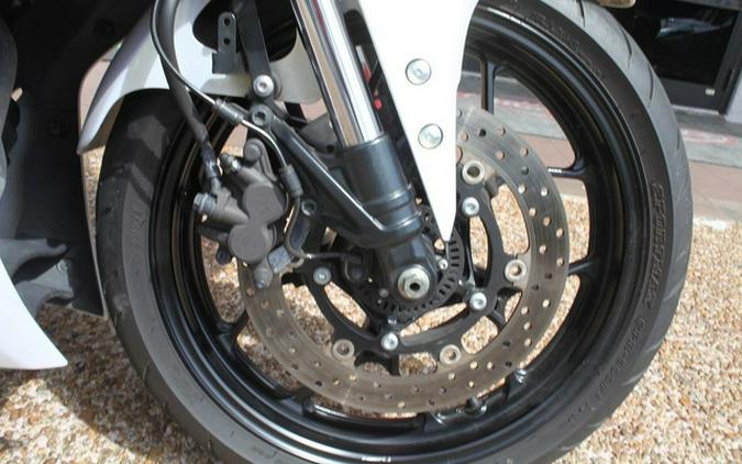 2025 Yamaha YZF-R3