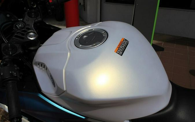 2025 Yamaha YZF-R3