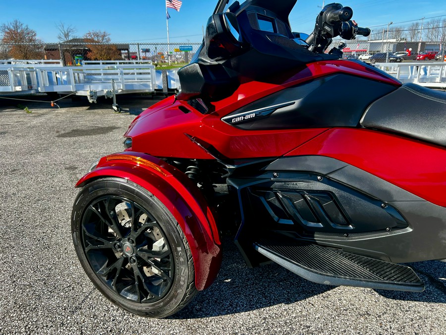 2021 Can-Am Spyder RT Limited