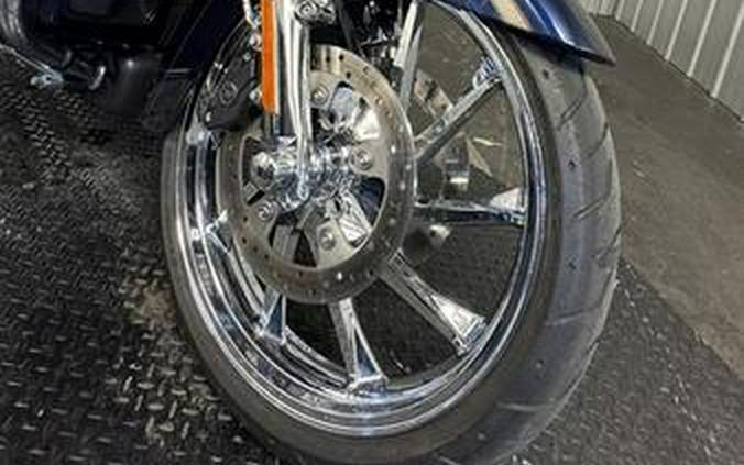 2018 Harley-Davidson® FLHTKSE - CVO™ Limited 115th Anniversary