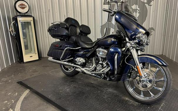 2018 Harley-Davidson® FLHTKSE - CVO™ Limited 115th Anniversary