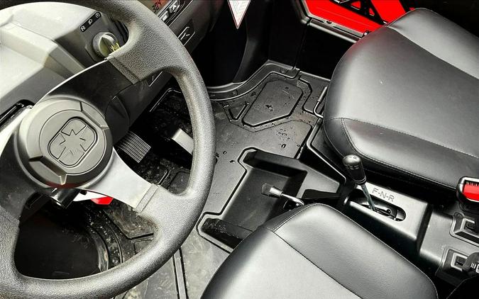 2026 Polaris RZR 200 EFI