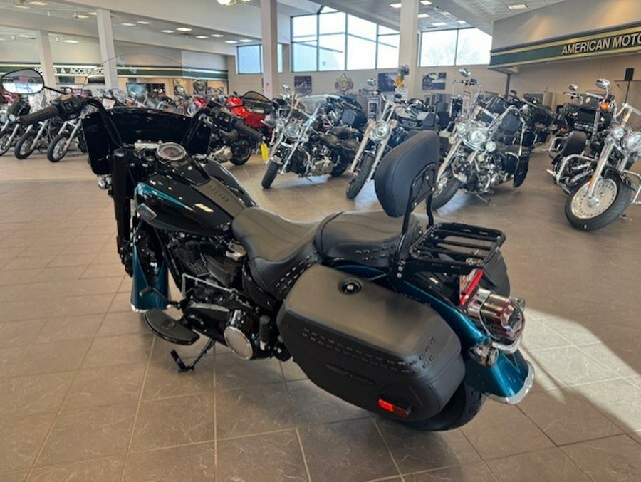 2026 Harley Davidson Accessorized Heritage Classic FLHC