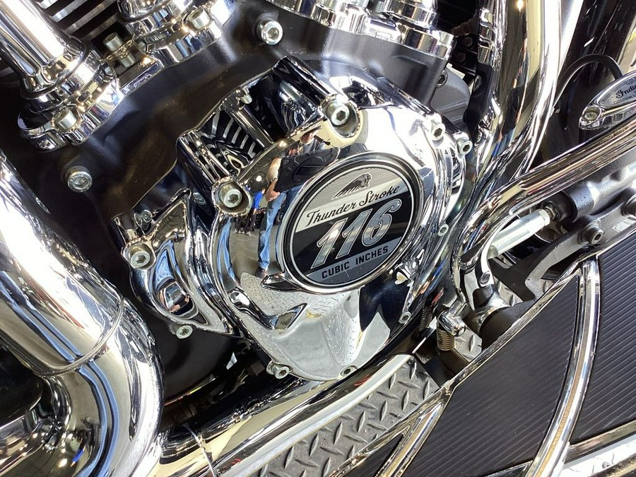 2019 Indian Motorcycle® Chieftain® Limited Thunder Black Pearl