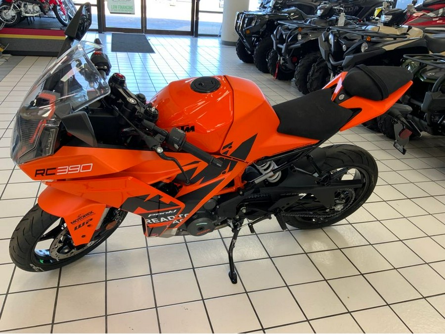 2023 KTM RC 390