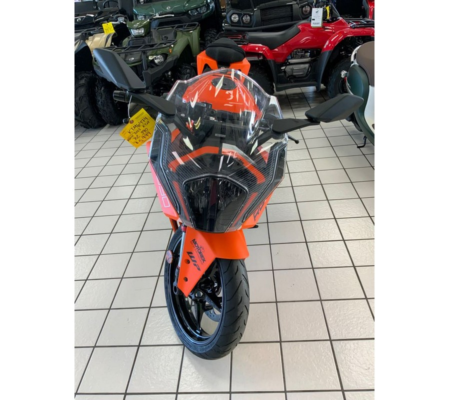 2023 KTM RC 390