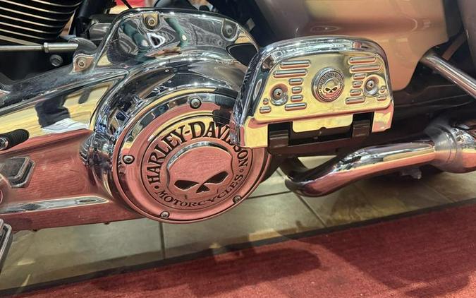 2018 Harley-Davidson® FLHTCU - Electra Glide® Ultra Classic®