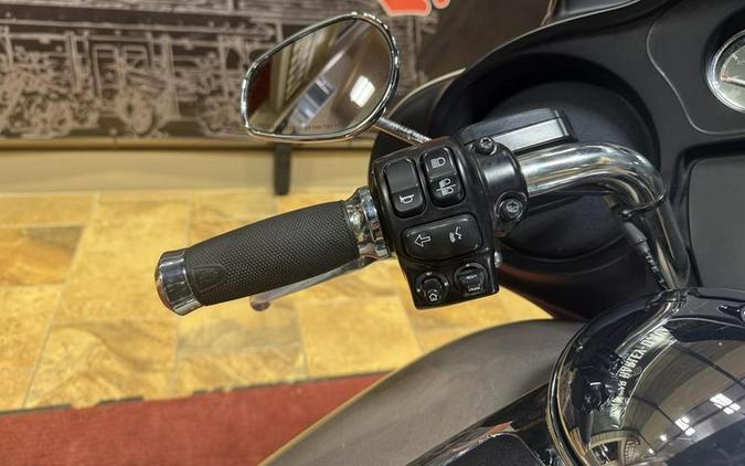 2018 Harley-Davidson® FLHTCU - Electra Glide® Ultra Classic®