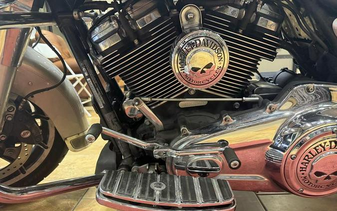 2018 Harley-Davidson® FLHTCU - Electra Glide® Ultra Classic®