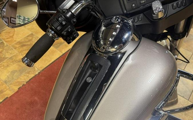 2018 Harley-Davidson® FLHTCU - Electra Glide® Ultra Classic®