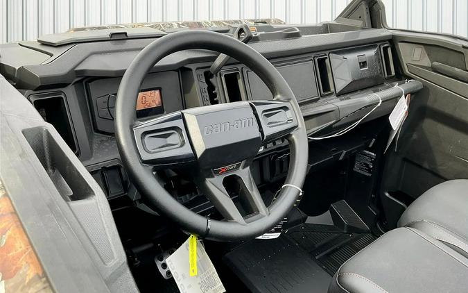 2026 Can-Am SSV DEF MAX XMR 65 HD11 CA 26 X mr with Half Doors HD11