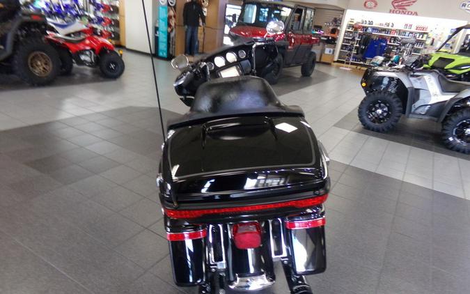 2017 Harley-Davidson® FLHTCU - Electra Glide® Ultra Classic®