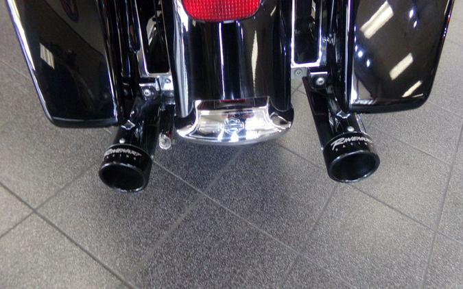 2017 Harley-Davidson® FLHTCU - Electra Glide® Ultra Classic®