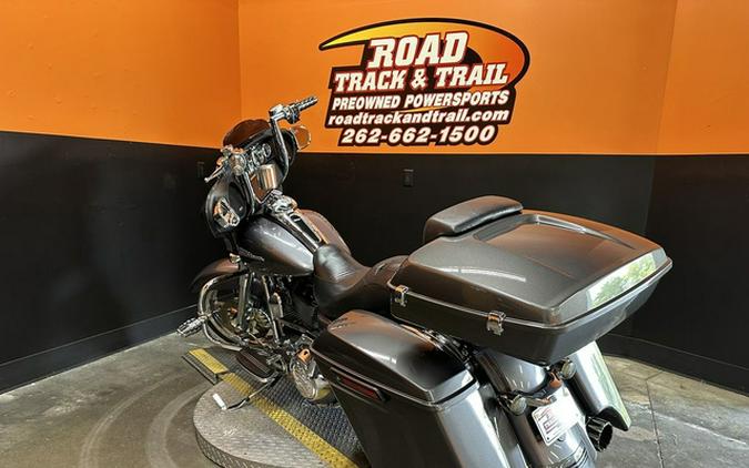 2014 Harley-Davidson Street Glide FLHX
