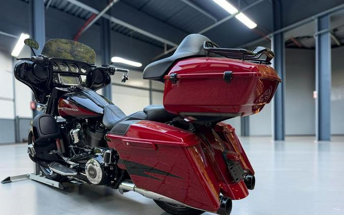 2017 Harley-Davidson Street Glide CVO