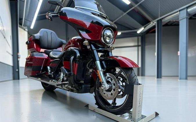 2017 Harley-Davidson Street Glide CVO