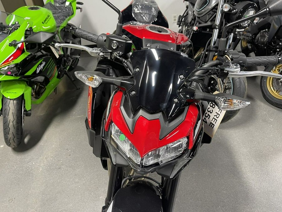 2024 Kawasaki Z900 ABS Candy Persimmon Red/Ebony