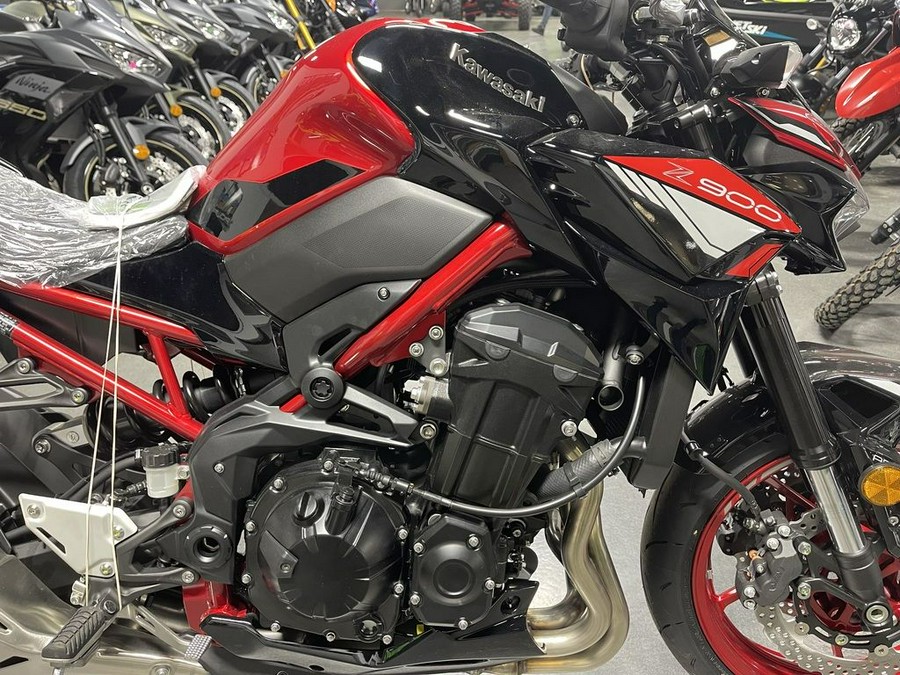 2024 Kawasaki Z900 ABS Candy Persimmon Red/Ebony