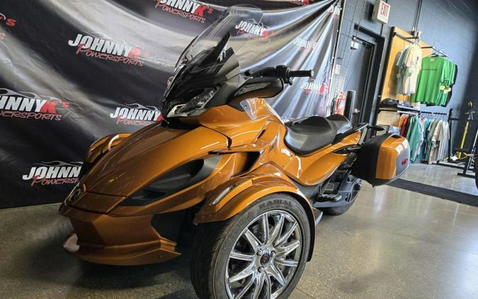 2014 Can-Am Spyder ST Limited SE5