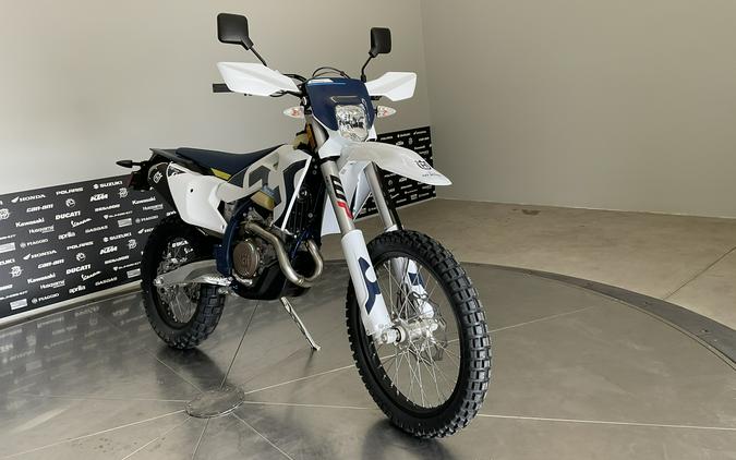 2026 HUSQVARNA FE 501S - 040201Q