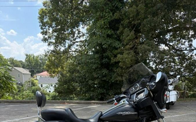 2015 Harley-Davidson Street Glide FLHXS - Special