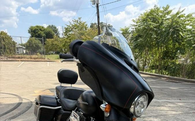 2015 Harley-Davidson Street Glide FLHXS - Special